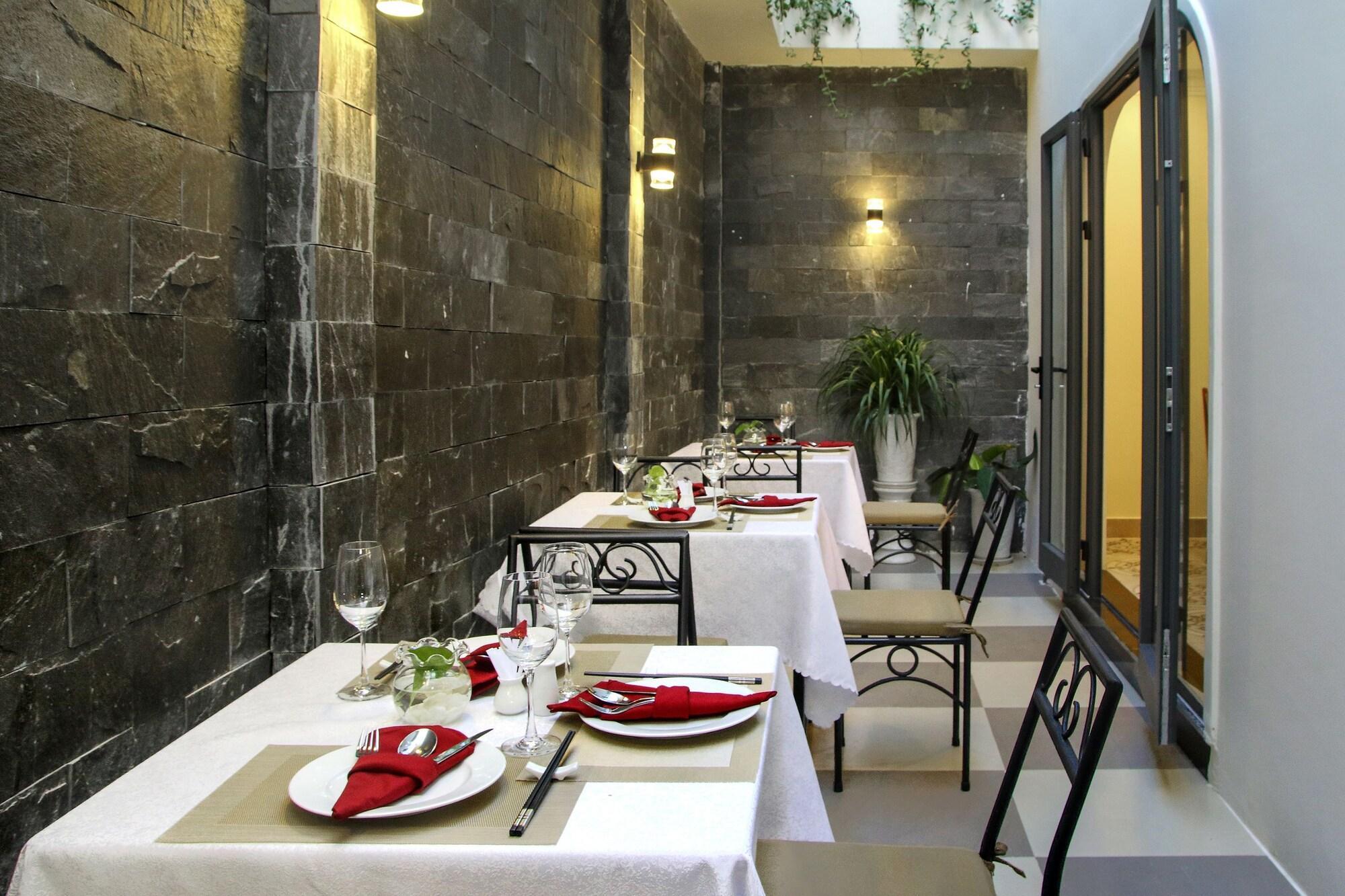 Uptown Hoi An Hotel & Spa Exterior foto